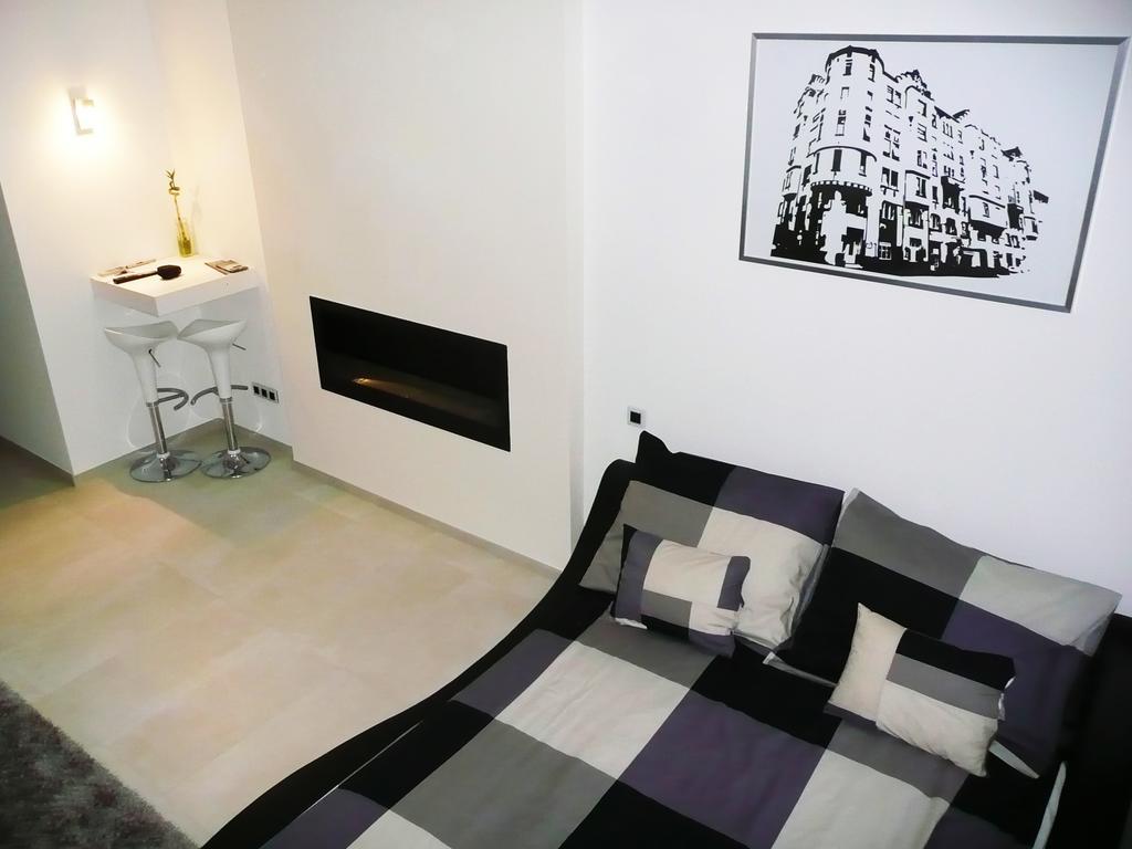In The City Budapest Apartments Oda fotoğraf
